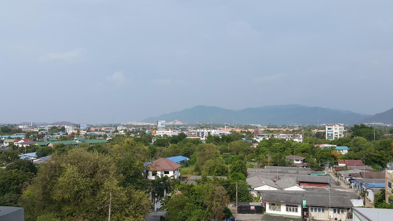 Aspen Residence Chonburi Exterior foto